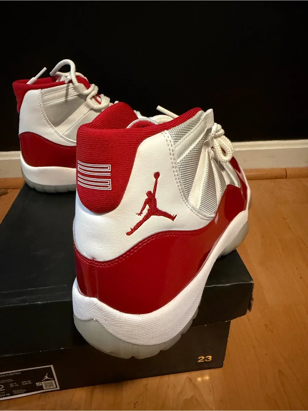Jordan Men’s Retro 11 High Top Sneakers - White/Red